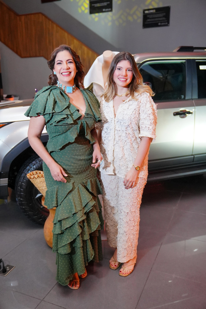 Gisselle Mancebo y Gimarie Grullón