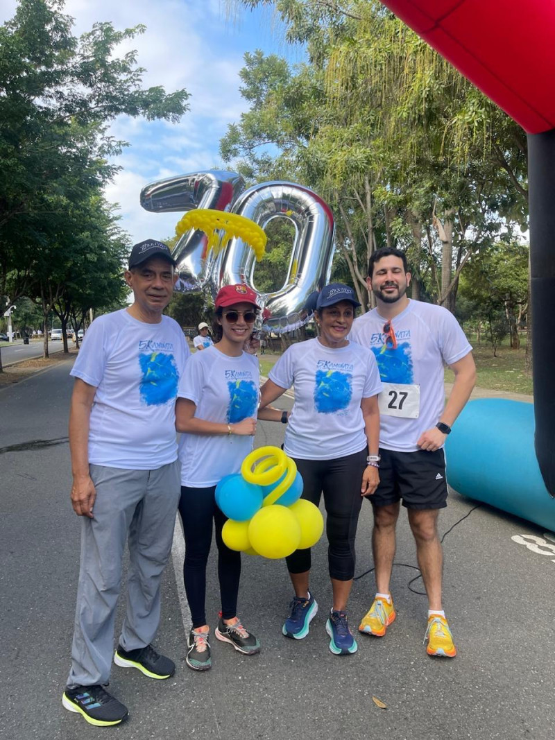La familia Madera Acosta desarrolla una labor preventiva a fabvor de los adultos jóvenes