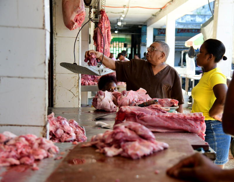 La carnes de como de pollo y res han experimentados alzas en sus precios