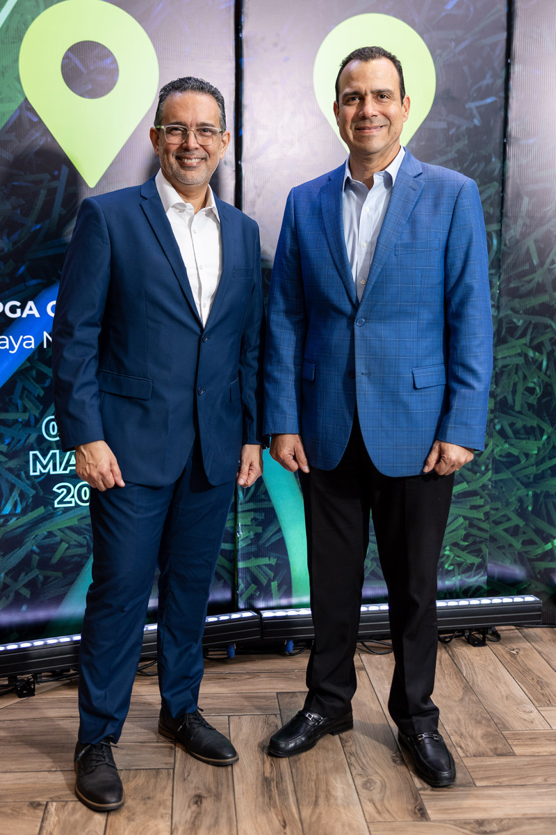 Jean Paul Cartagena y César Reynoso