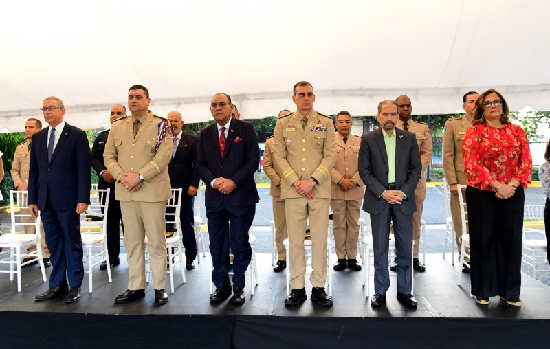 Wilson Gómez Ramírez, general de brigada Fernando Arturo Pérez Jiménez, Miguel Franjul, mayor general Jorge Iván Camino Pérez, Juan Pablo Uribe y Gema Hidalgo.