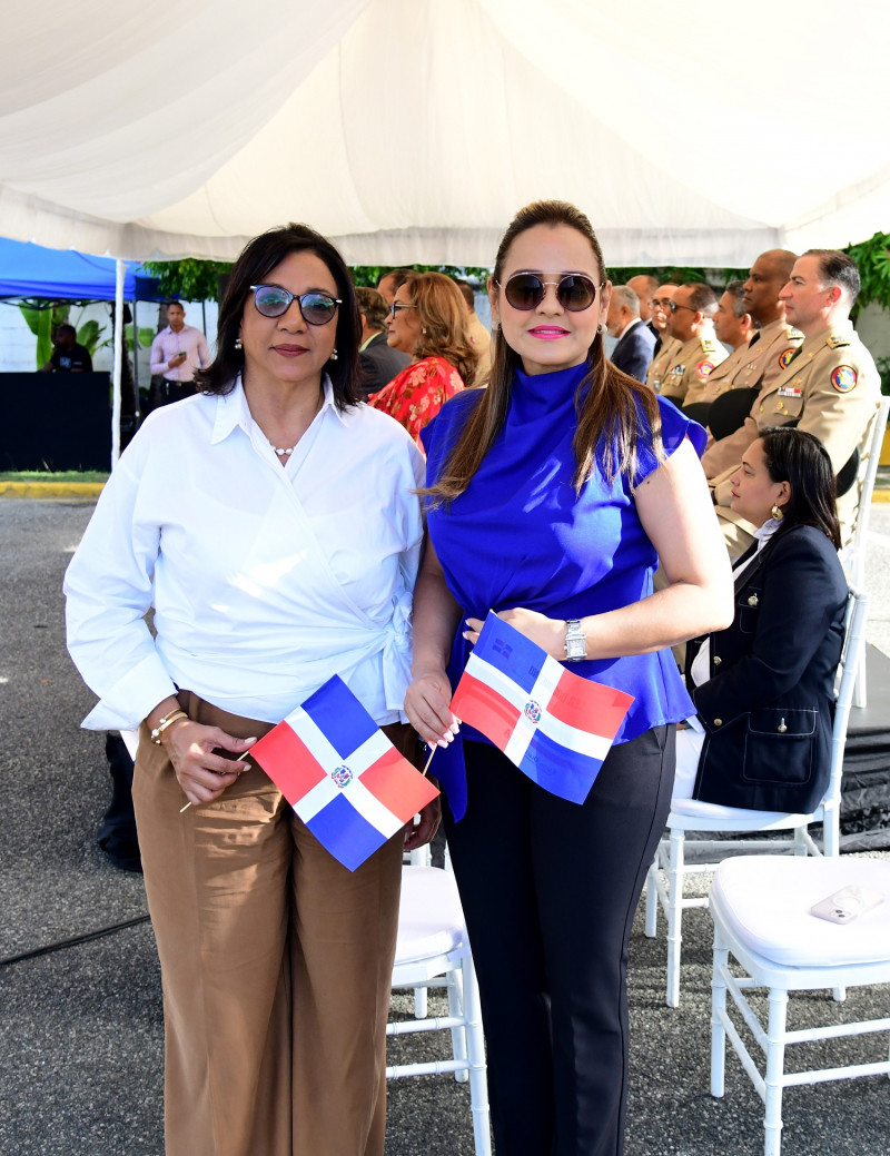 Ivelisse Pichardo y Patricia Hernández.