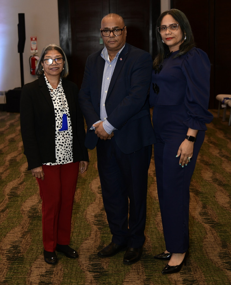 Reyna Martínez, Pedro Lorenzo y Franchesca Corporán