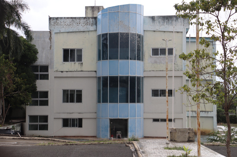 El edificio que transformarían en hospital de Pantoja.
