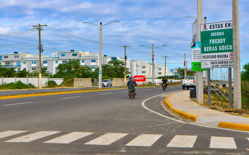 La avenida Freddy Beras Goico se encuentra en Santo Domingo Este.