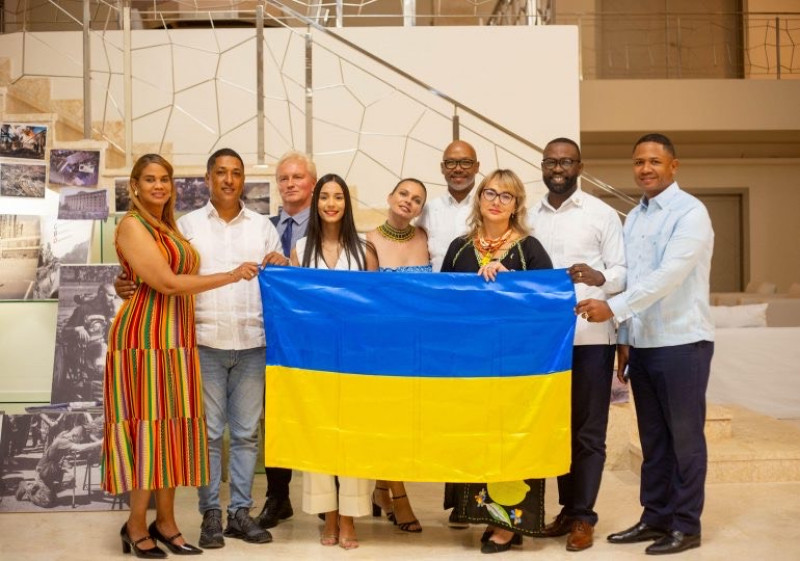 Representantes de la Embajada de Ucrania en la región del Caribe