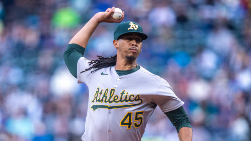 Osvaldo Bido lanzó cinco entradas de una carrera limpia.