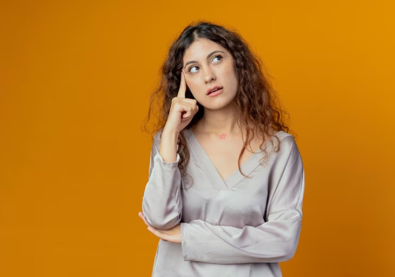 Imagen ilustrativa de persona pensando