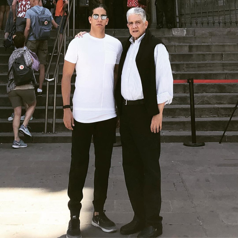 Eduardo Estrella y su hijo Eduardo Guarionex