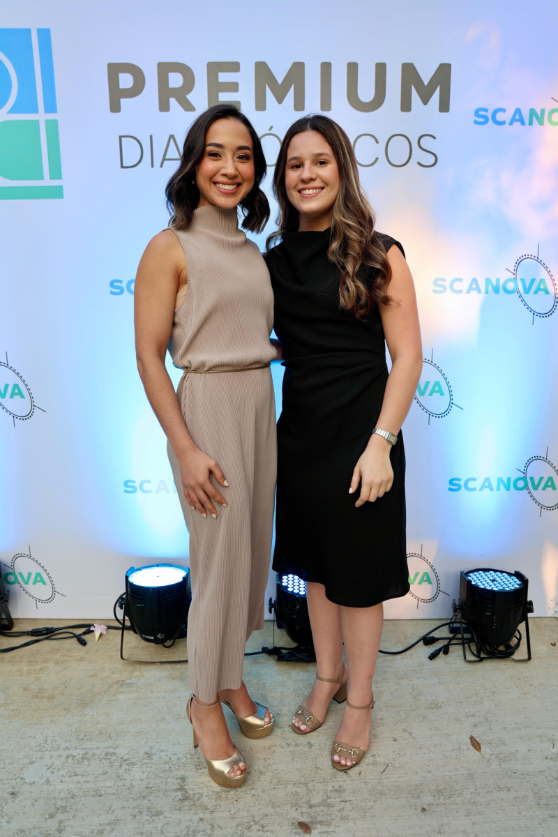 Nicole Espejo y Amelia Cáceres.
