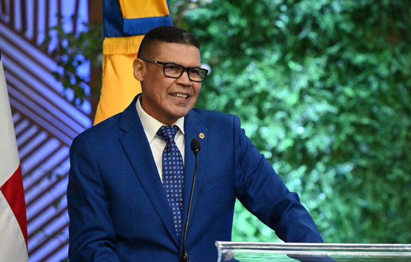 El destacado periodista Ricardo Nieves.