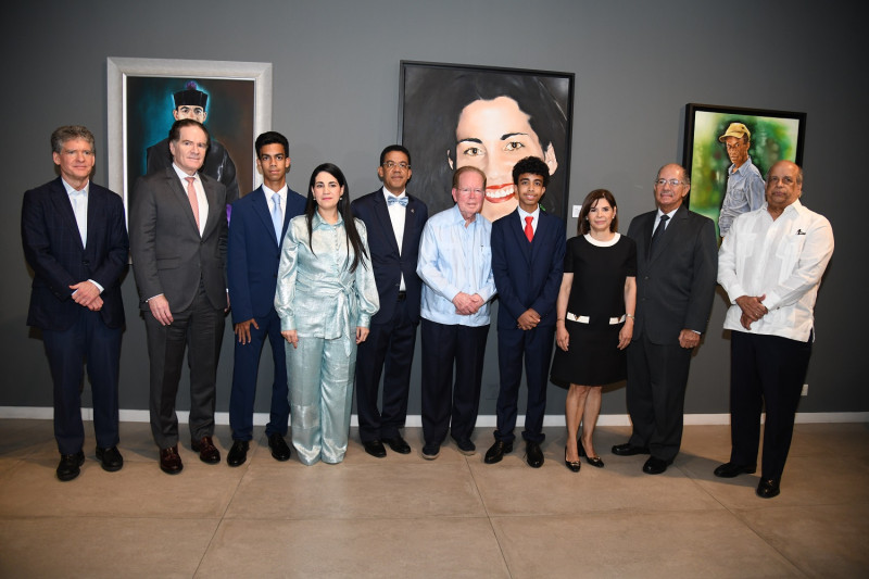 José Alfredo Corripio, Manuel Corripio, Francisco Josué Ortega, Nilda Bueno de Ortega, Francisco Ortega Polanco, José Luis Corripio Estrada, Francisco Antonio Ortega, Susy Guzmán, José Alcántara Almánzar y Juan Daniel Balcácer.