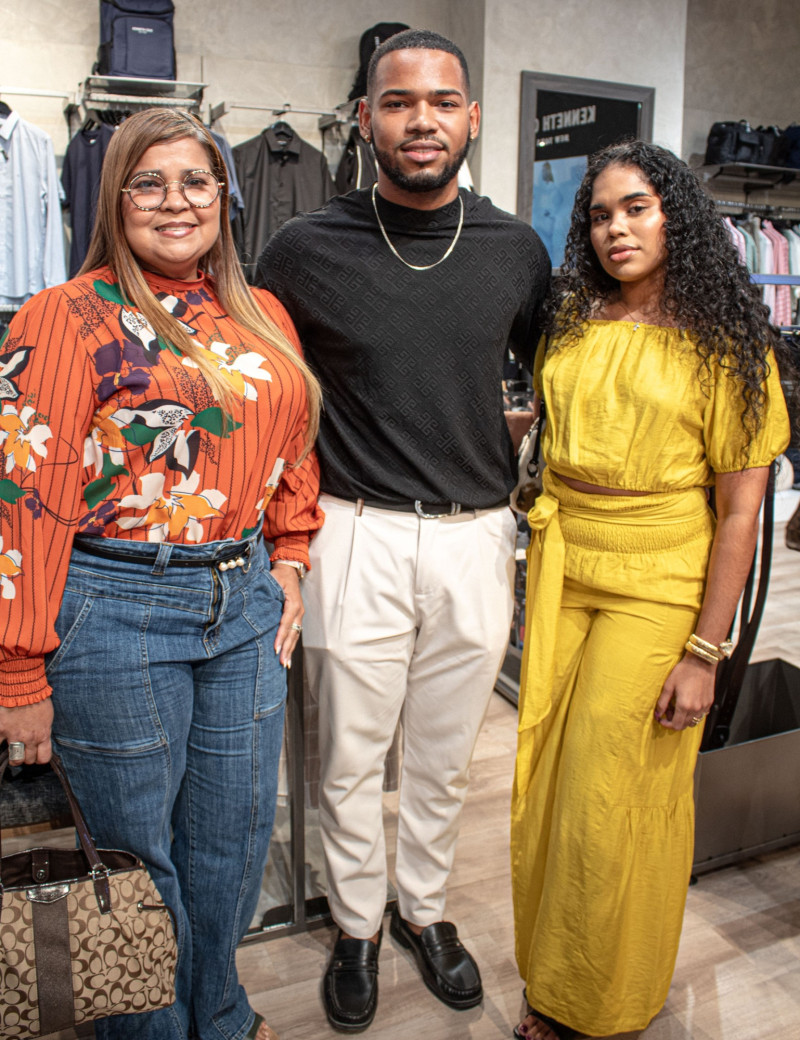 Yulissa Pantaleón, Yerwar Pichardo y Yeren De la Cruz