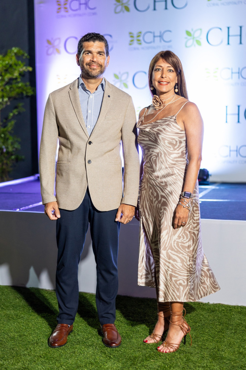 Radhamés Martínez y Gina Eli.