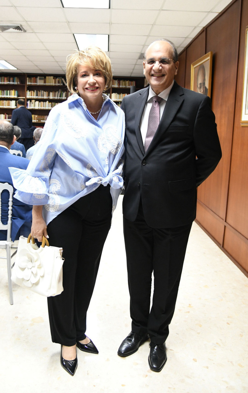 Velkys de Castaños y Julio César Castaños.