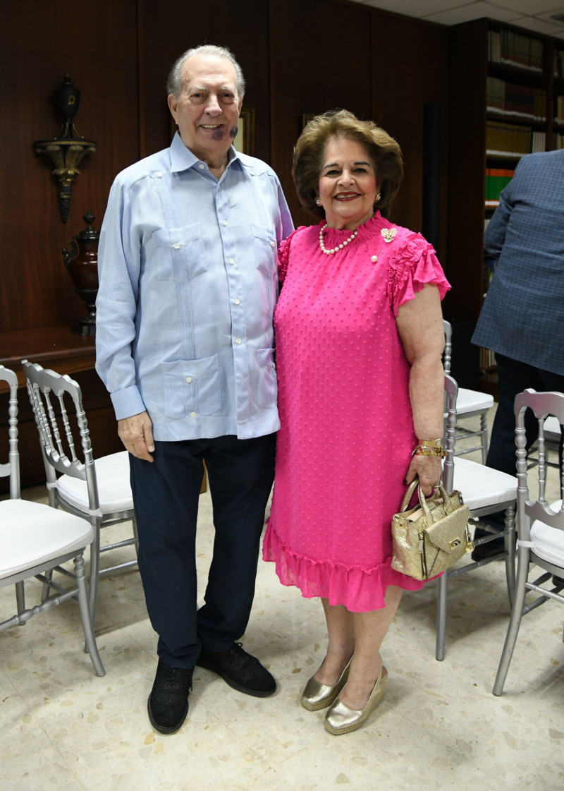Eduardo Selman y Gloria de Selman.