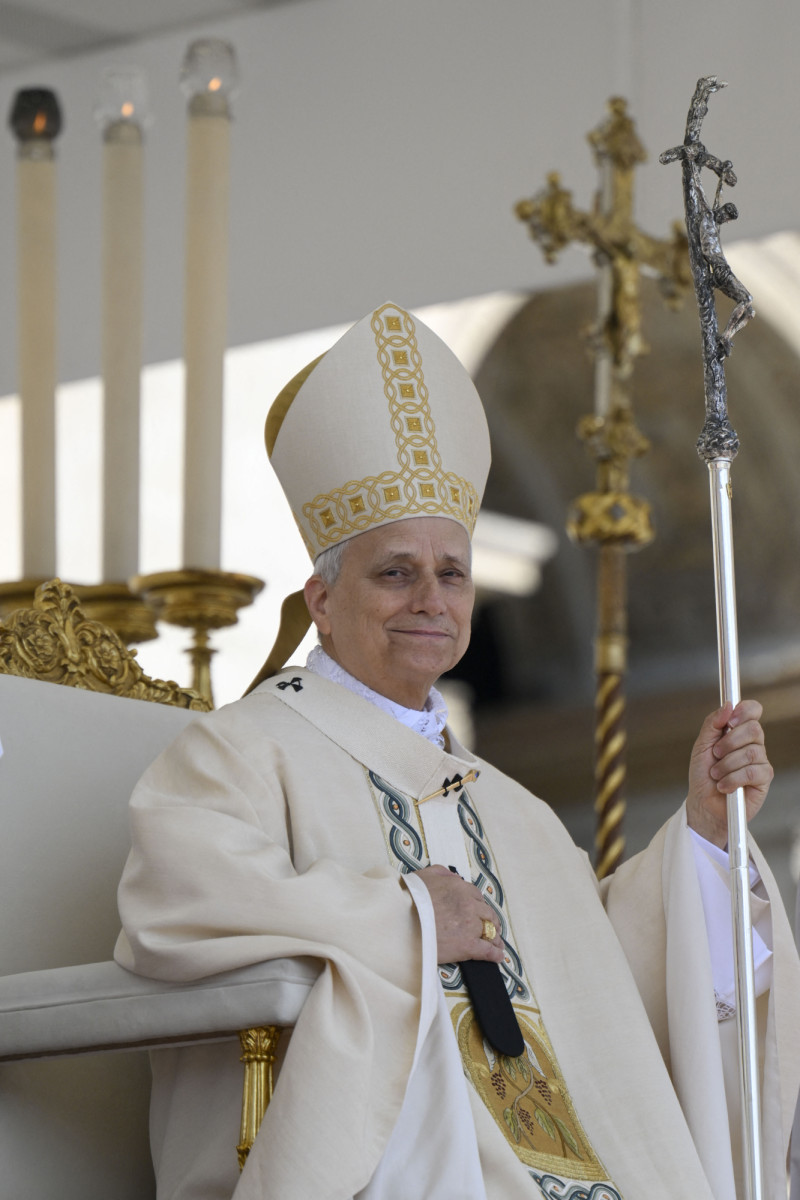 León XIV emprende su pontificado con un llamamiento a la paz en el ...