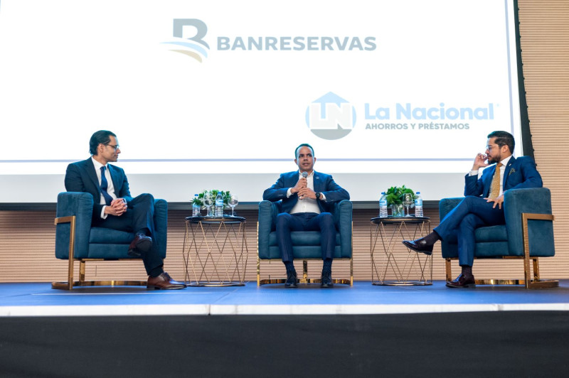 Juan Ariel Jiménez Sandy Rodriguez y Raúl Ovalle