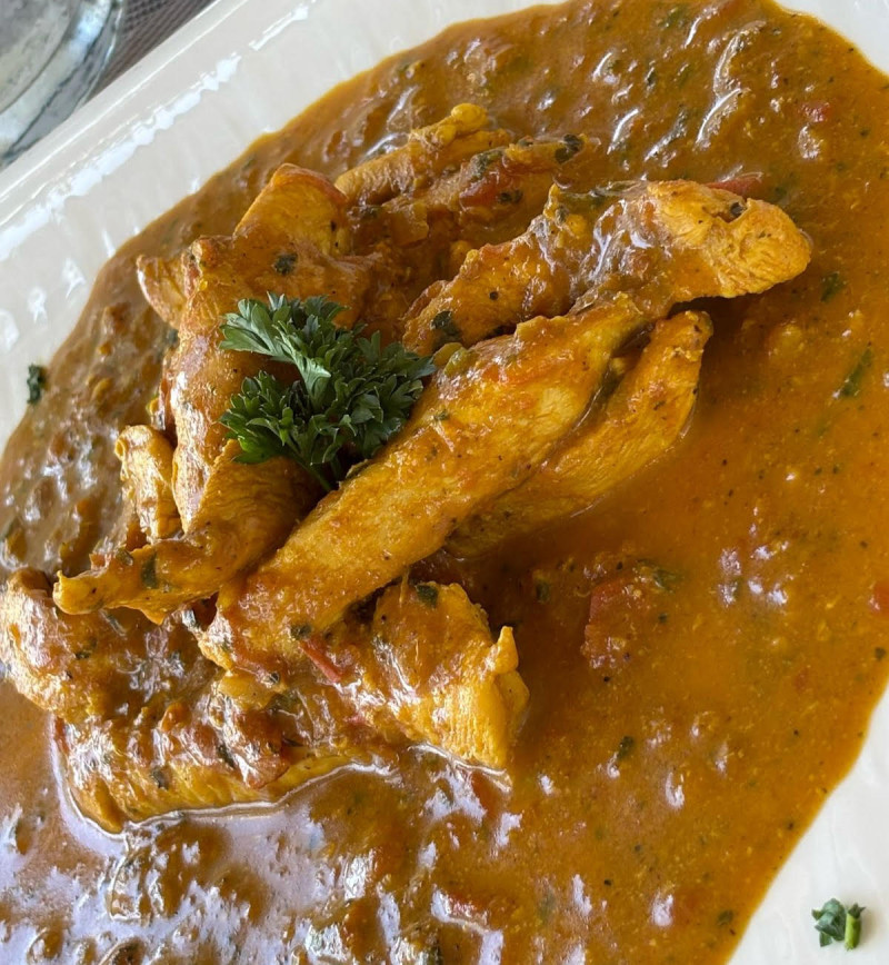 Pollo al curry con mango