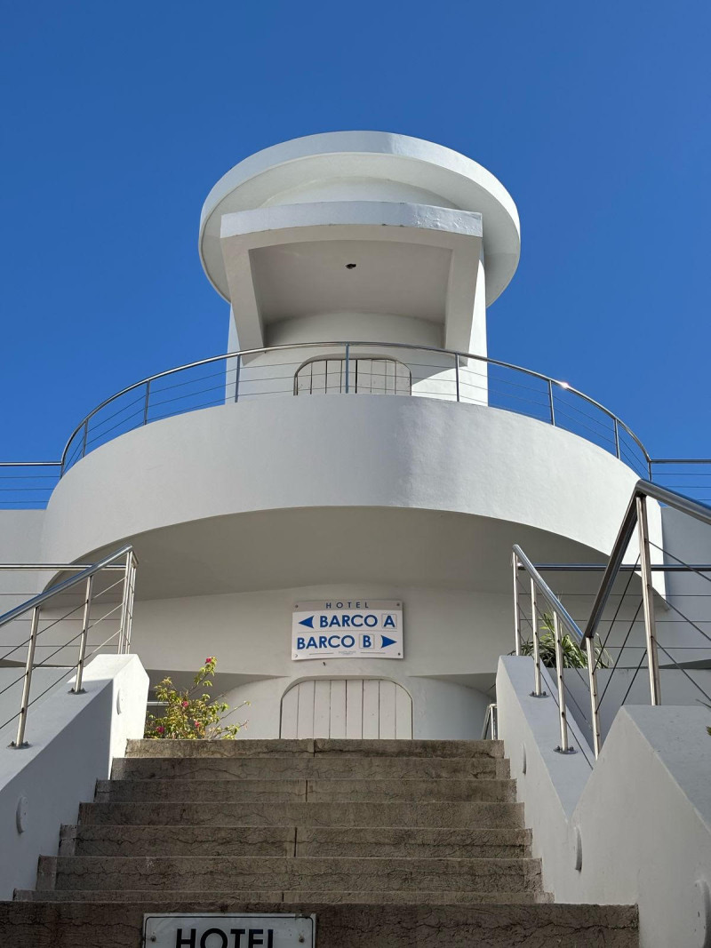 Edificio en forma de barco