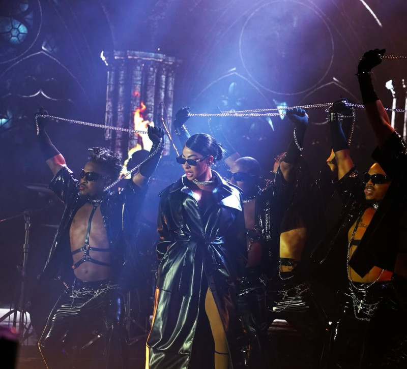 Yailin durante su presentación en Premios Tu Música Urbano.