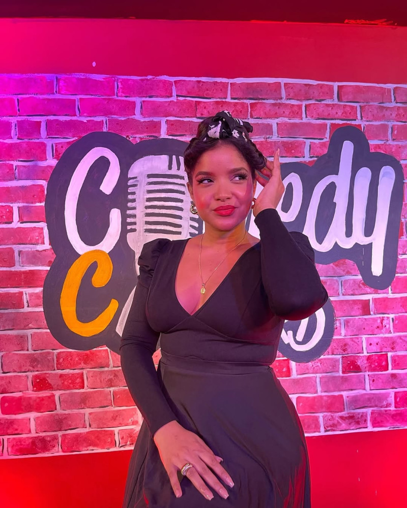 Cristina Suárez (la Psicóloga) se destaca con su humor en redes sociales y en la radio.