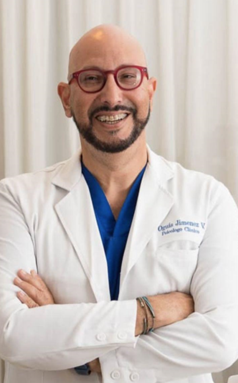 Oguis Jiménez Vargas Psicoterapeuta del Grupo Psicológicamente
