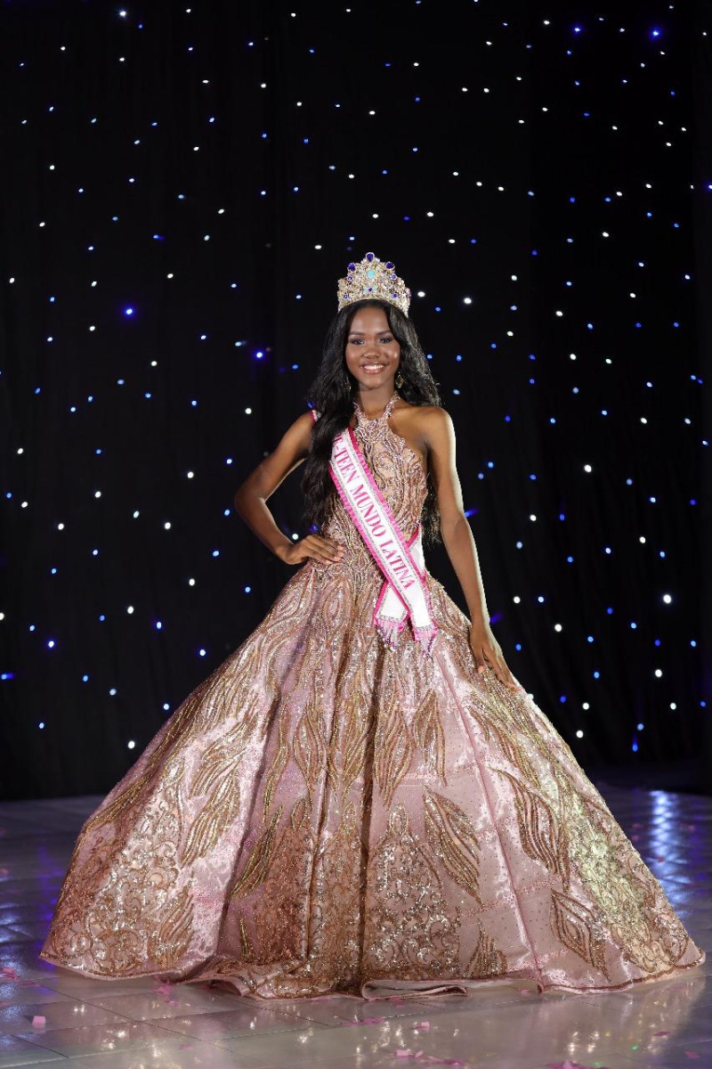 La modelo dominicana Emely Chantal Octavis gana el título Pre-Teen en Miss Mundo Latina Internacional