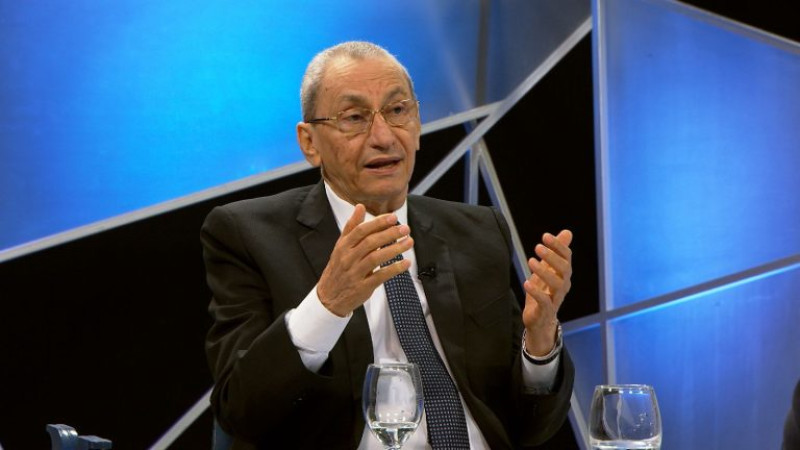 Doctor Jorge A. Subero Isa, presidente de la Comisión Consultiva creada para el efecto.