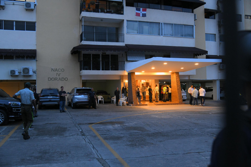 Condominio Dorado IV del Ensanche Naco donde ocurrió la tragedia