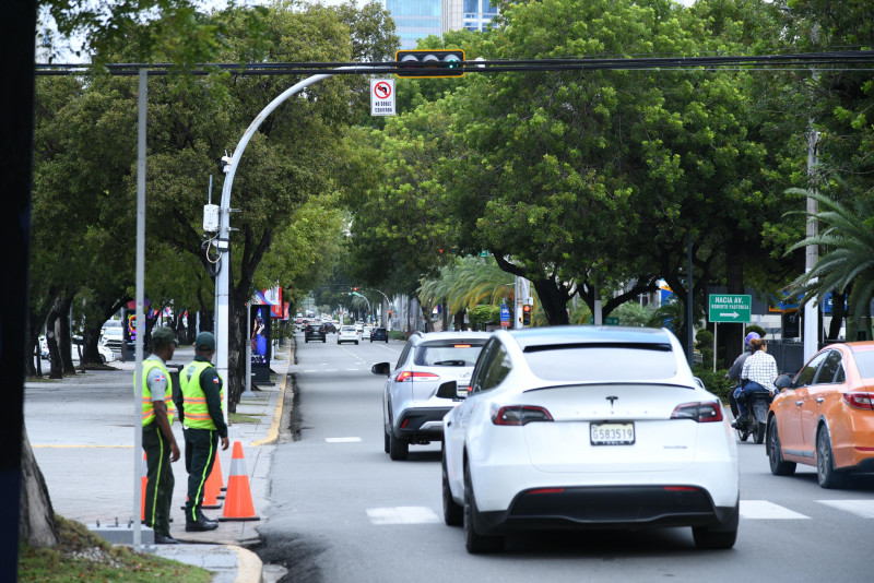 Tercera fase de no giro a la izquierda inició este domingo.