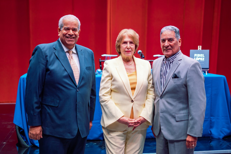 Pedro Vargas, Carmen Heredia y Niní Cáffaro.