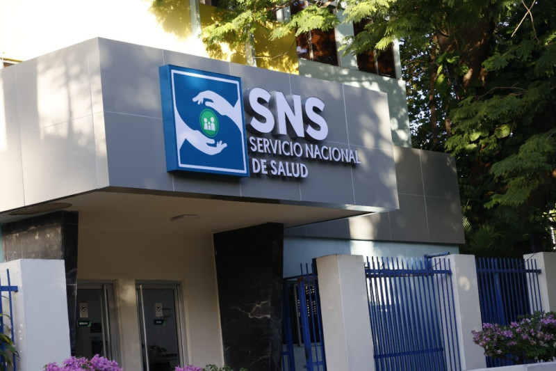 El Servicio Nacional de Salud (SNS).