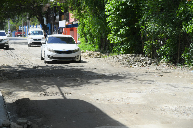 Antigua carretera vieja de la autopista Duarte.