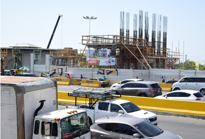 Los choferes del Kilómetro 9 dicen que se han esperando a las autoridades.
