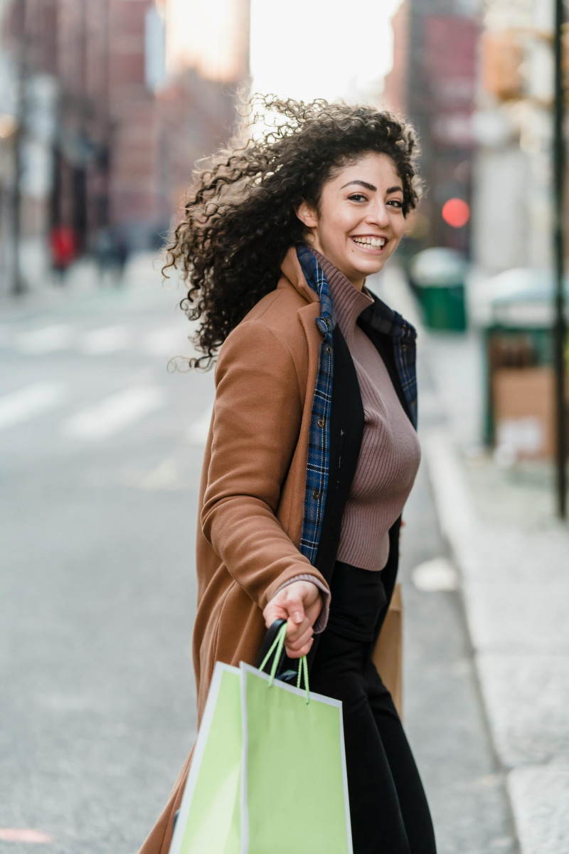 Si alguien te saluda, saluda. Si alguien te sonríe, ¡sonríe!