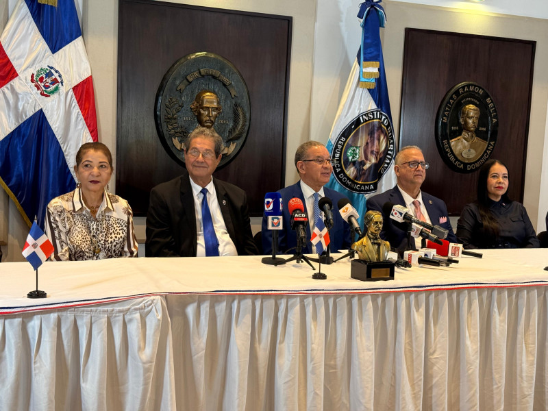 Mesa directiva del Instituto Duartiano