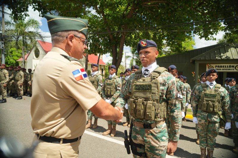 El ministro de Defensa, Carlos Antonio Fernández Onofre