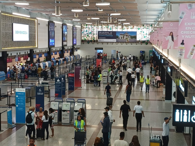 Las operaciones en la terminal se detuvieron por más de nueve horas.