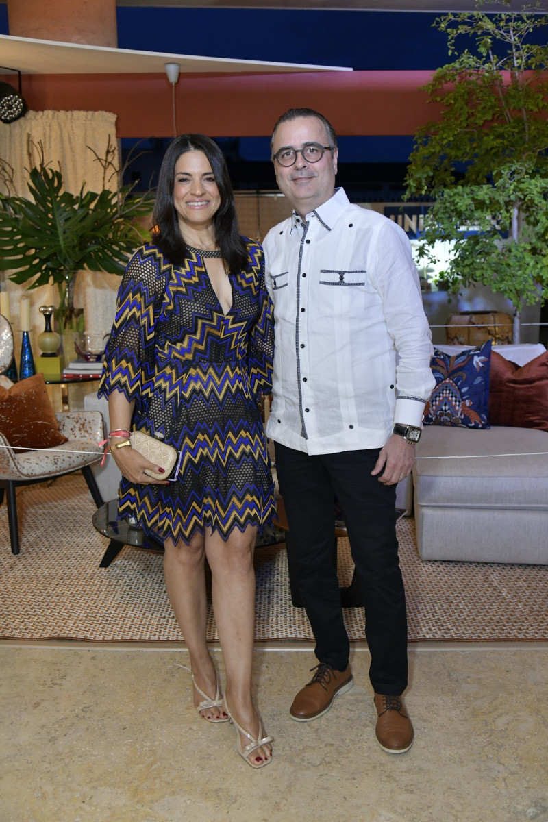 Claudia Benítez y Robert Morales.