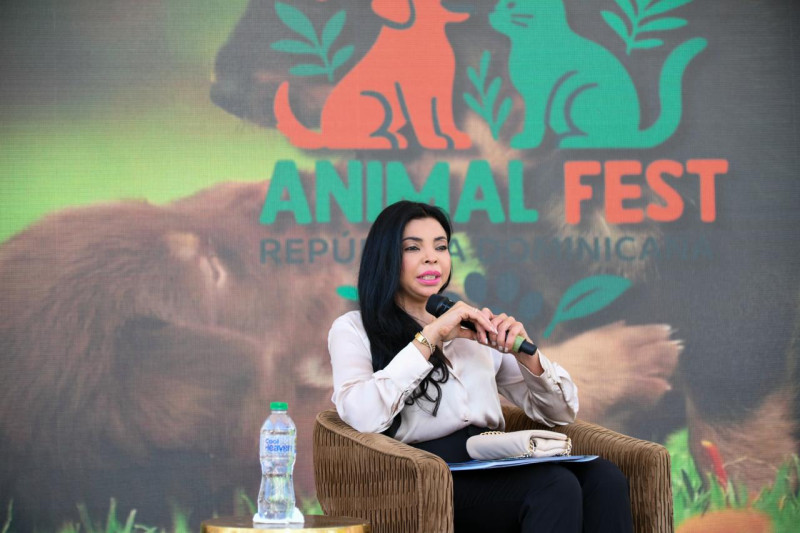 La procuradora general de la República, Yeni Berenice Reynoso