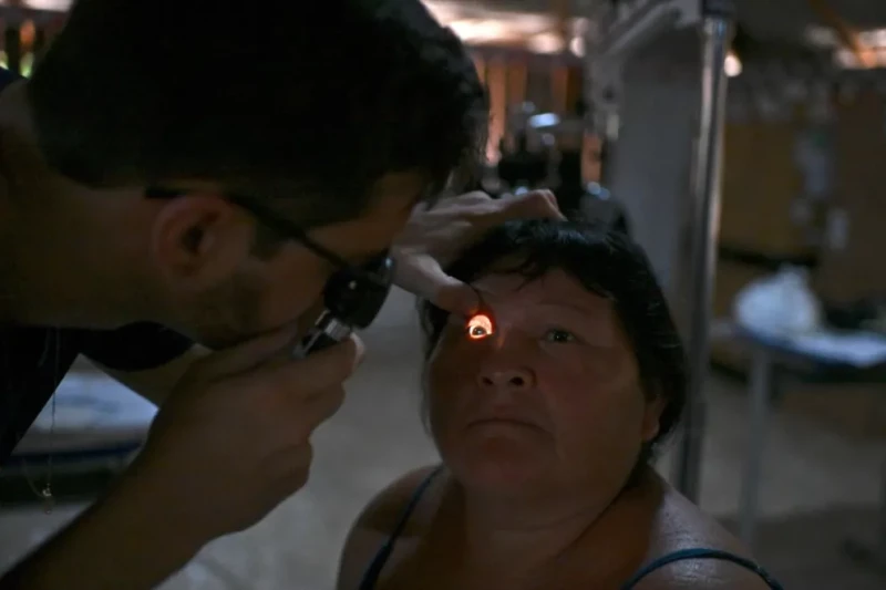 la organización ya ha asistido a cerca de 60 pueblos indígenas para mostrar "al poder público que, en pleno siglo XXI, es posible desarrollar una atención de calidad" .