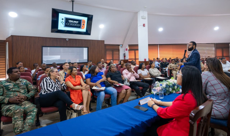 El CAIFFAA , dependencia del MIDE, ofrece atención integral a niños y sus familias con énfasis en los trastornos del neurodesarrollo