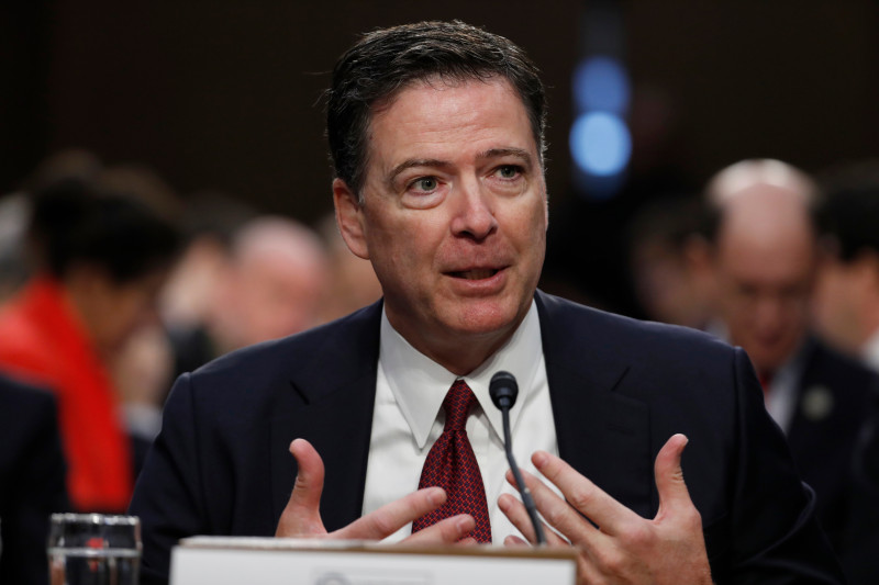 El exdirector del FBI, James Comey