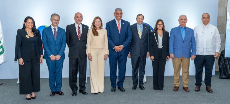 Celinés Toribio, Andrés Maldonado, Fidelio Arturo Despradel, Carolina Mejía, Jesús, Vásquez, Steven Puig, Josefina Navarro, José́ Rafael Espaillat y Opinio Díaz