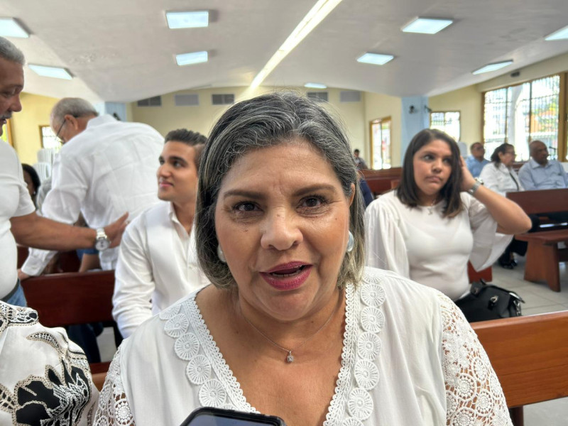 Las hijas de Yvelisse Prats Ramírez de Pérez siguen su legado