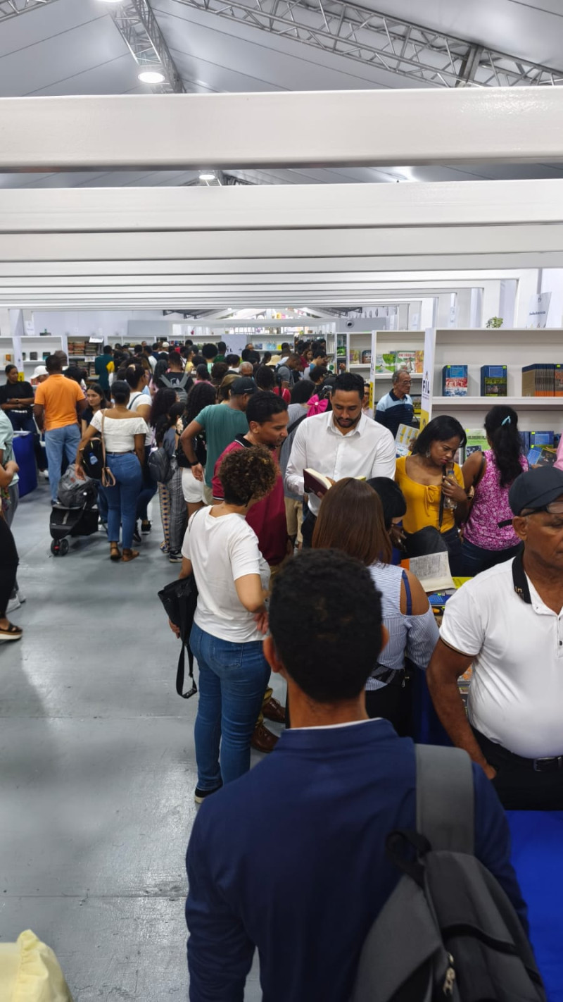 Vista del público en el pabellón Paseo de la Lectura.