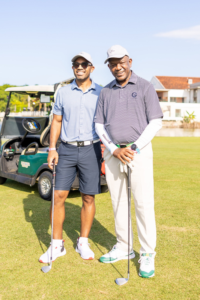 Carlos J. Martínez y Julio Martínez Pozo.