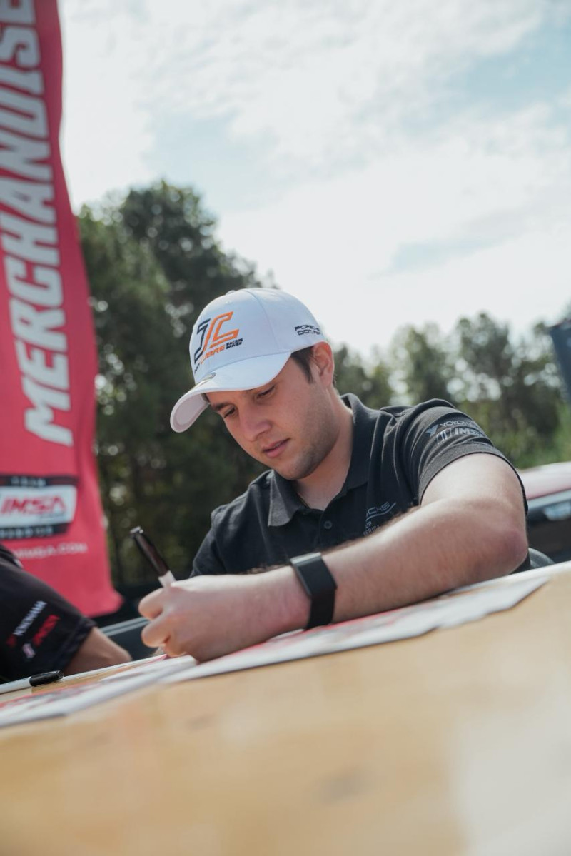 Jimmy Llibre forma parte del equipo ACI Motorsports.