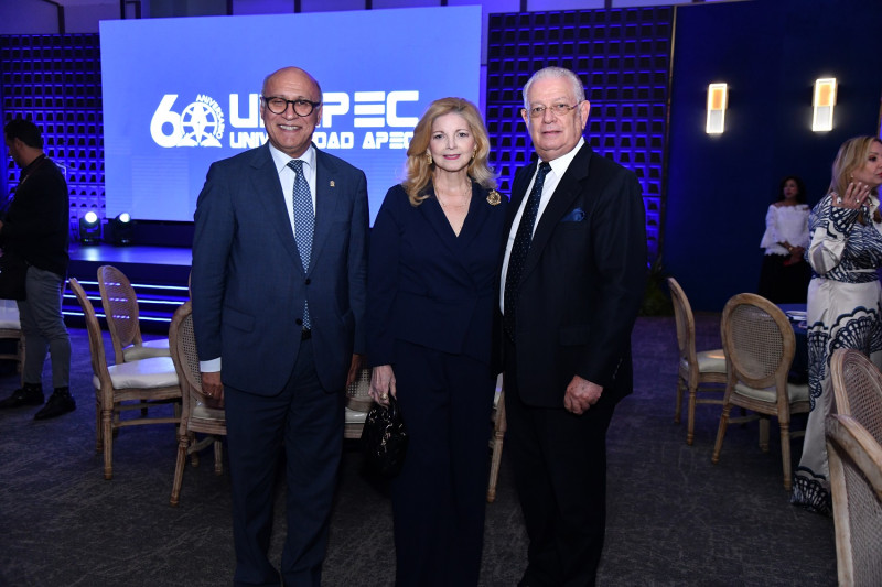 Ángelo Viro, Leonor Gautier y José Rafael Espaillat.